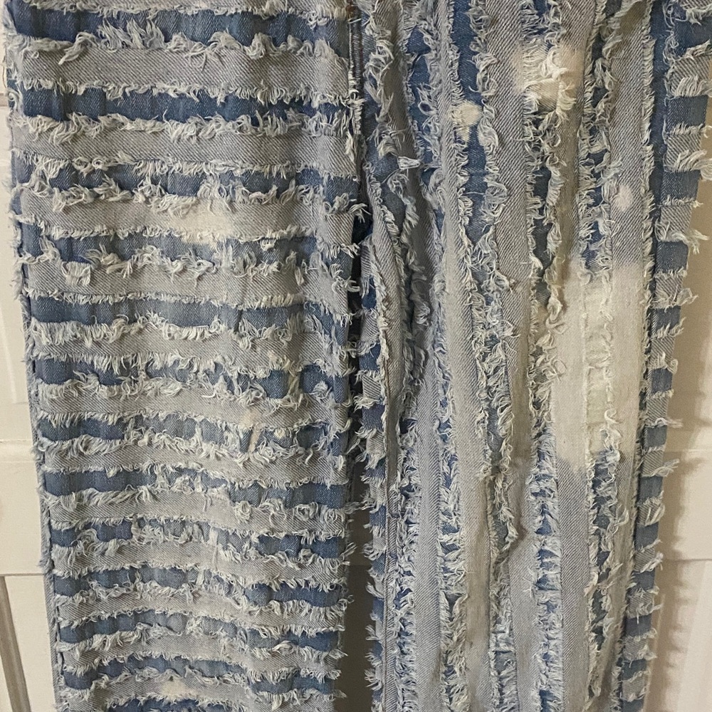 Oli & Hali Distressed Raw Edge Patchwork Denim Wide Leg Jeans - Picture 3 of 9